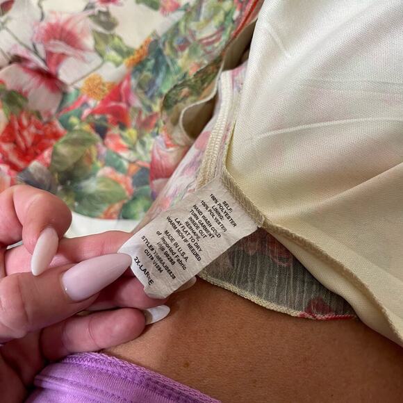 Cal Style top blouse floral asymmetric hem sleeveless floral vanilla floral 2XL - Picture 7 of 10